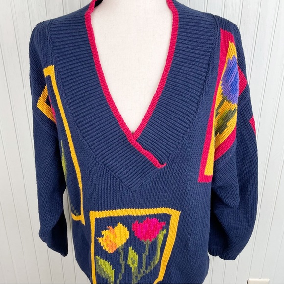 Mexx Europe Vintage Oversized Knit V-neck Sweater Navy Blue Tulip Flower Print - Picture 3 of 9